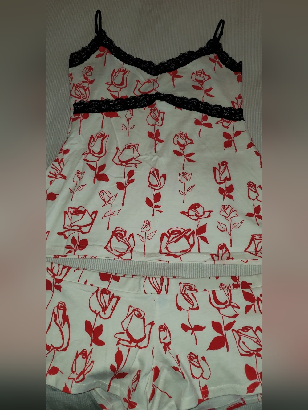 NWOT White & Red Rose Print Lace-Trim Sleep Set
